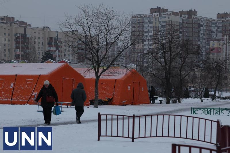 На левом берегу Киева спасатели развернули более 40 мобильных Пунктов помощи