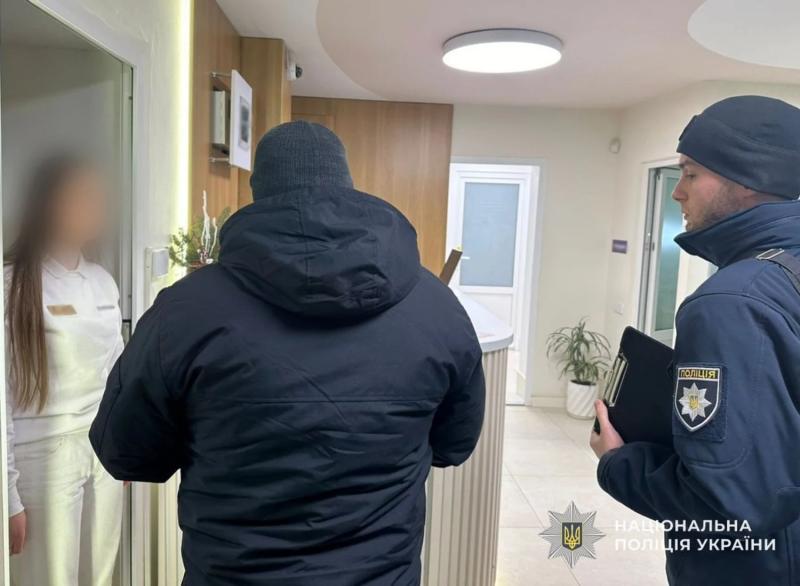 На Закарпатье в стоматологической больнице умерла 12-летняя девочка: начато расследование