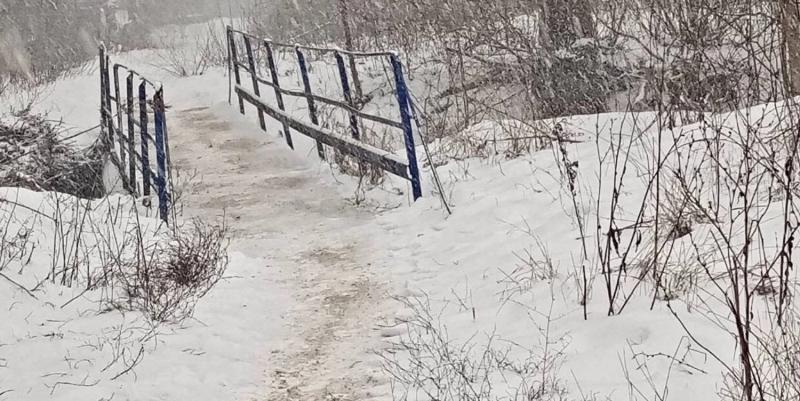 Непогода в Украине 11 января: движение общественного транспорта в Харькове затруднено из-за снегопада