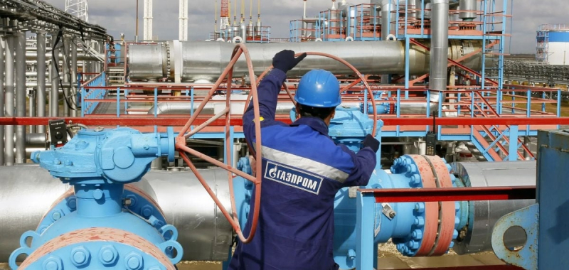 Падение гиганта продолжается: "Газпром" распродает недвижимость в России