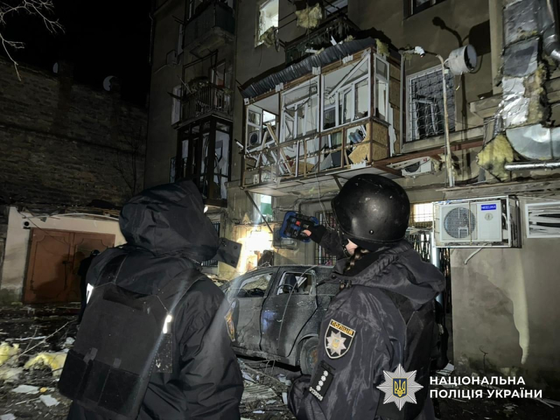 Последствия террора РФ: пожар на "Новой поште" и погибшие в Харькове, Киеве, Одессе, на Днепропетровщине