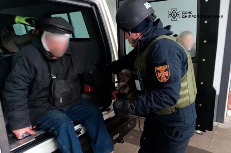 российские обстрелы Днепропетровщины и Запорожья: есть погибший и многочисленные раненые и разрушения домов