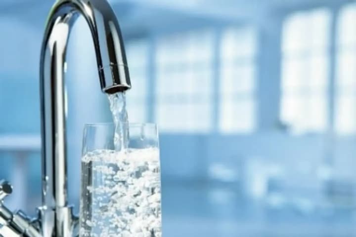 В Киеве полностью восстановили водоснабжение, но тысячи домов остаются без тепла