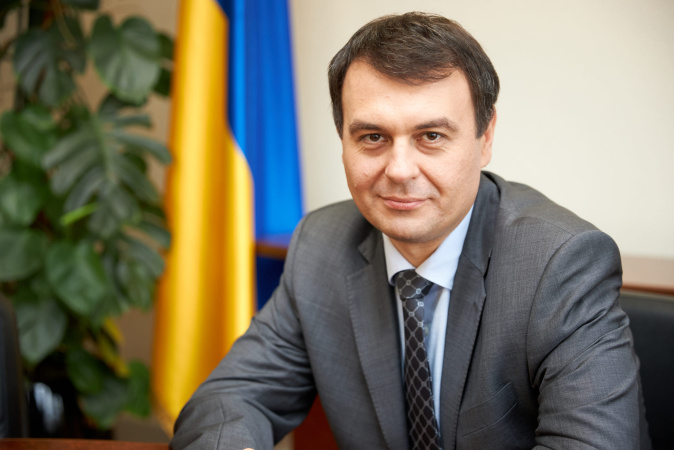 Законопроєкт про регулювання криптовалюти планують винести на друге читання за 1-1,5 місяця — Гетманцев
