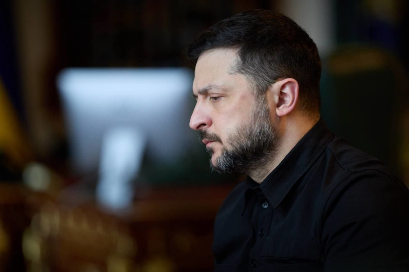 Зеленский готовит новые решения по комендантскому времени: "Чтобы стало проще"