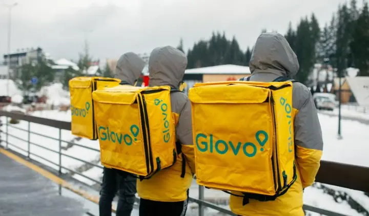 Списание тысяч гривен чаевых: в Glovo заявили о техническом сбое, деньги обещают вернуть