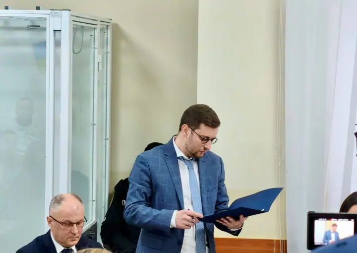Суд оставил под стражей полицейскую по делу о гибели 6-летней девочки в Прилуках