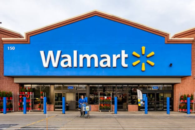 Walmart увійшов до «клубу трильйонерів»: ставка на ШІ та економних покупців вивела рітейлера на історичний пік