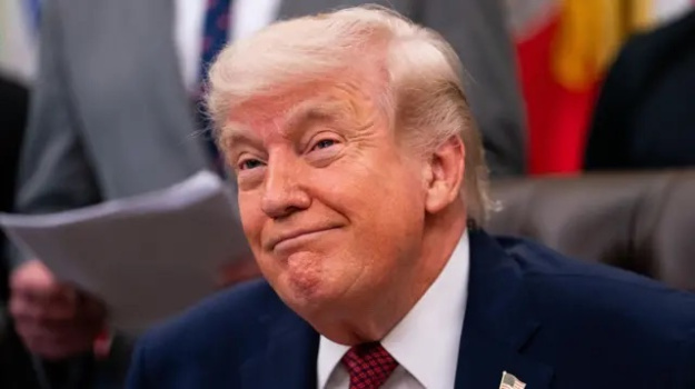 Трамп заявив про продовження режиму припинення вогню з Іраном