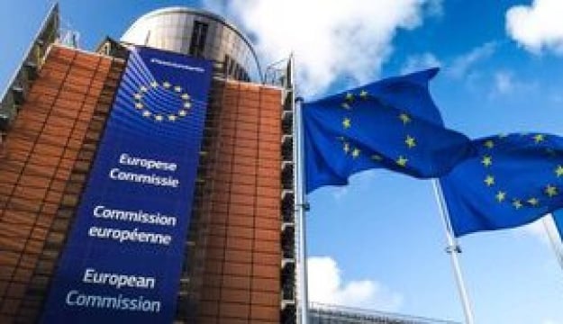 В Єврокомісії порахували, скільки може принести до бюджету податок на криптоактиви та цифрові послуги